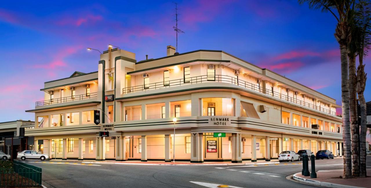 Hotel Ренмарк Экстерьер фото